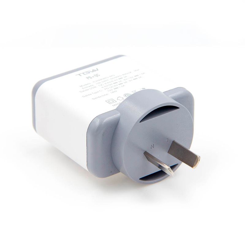 Cargador-De-Pared-Con-1-Puerto-Usb-1-Type-C-T-2-881761