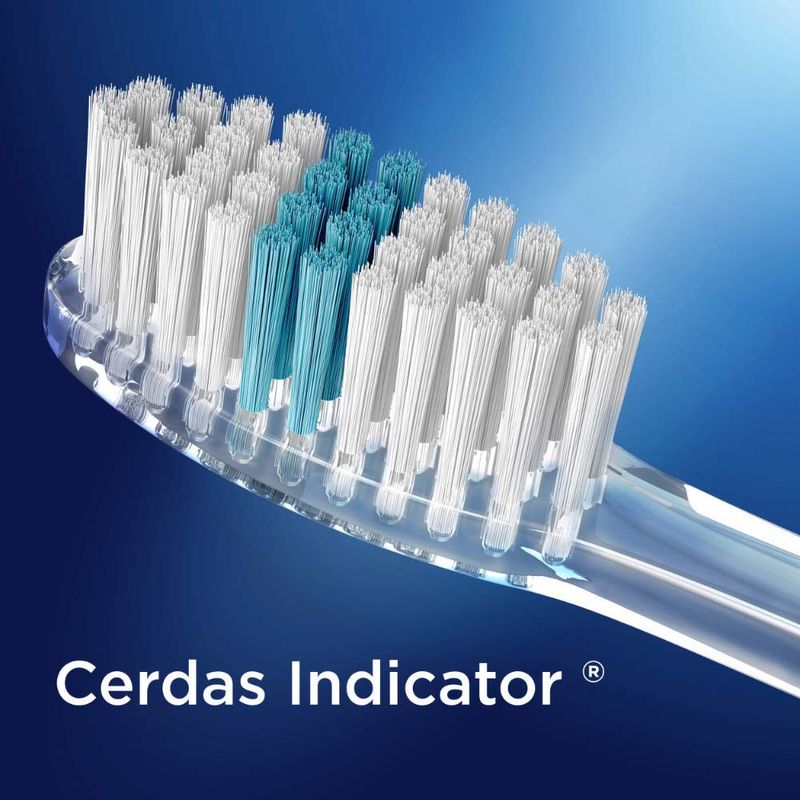 Cepillo-Dental-Con-Cerdas-Indicadoras-Oral-b-Clean-Indicator-1-Un-4-117528