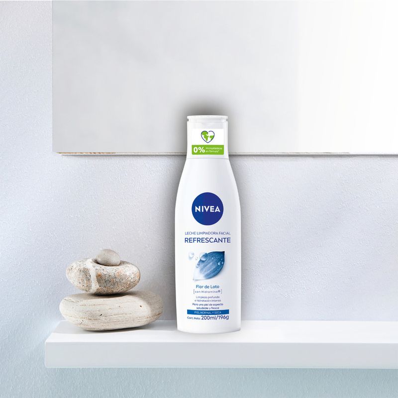 Leche-Limpiadora-Facial-Nivea-Piel-Normal-Y-Seca-200-Ml-6-6208
