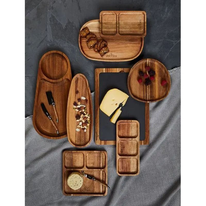 PLATO-SNACKS-CON-4-DIVISIONES-LA-HACIENDA-20-5-X-20-5-CM-Plato-Snacks-Con-4-Divisiones-La-Hacienda-20-5-X-20-5-Cm-4-973055