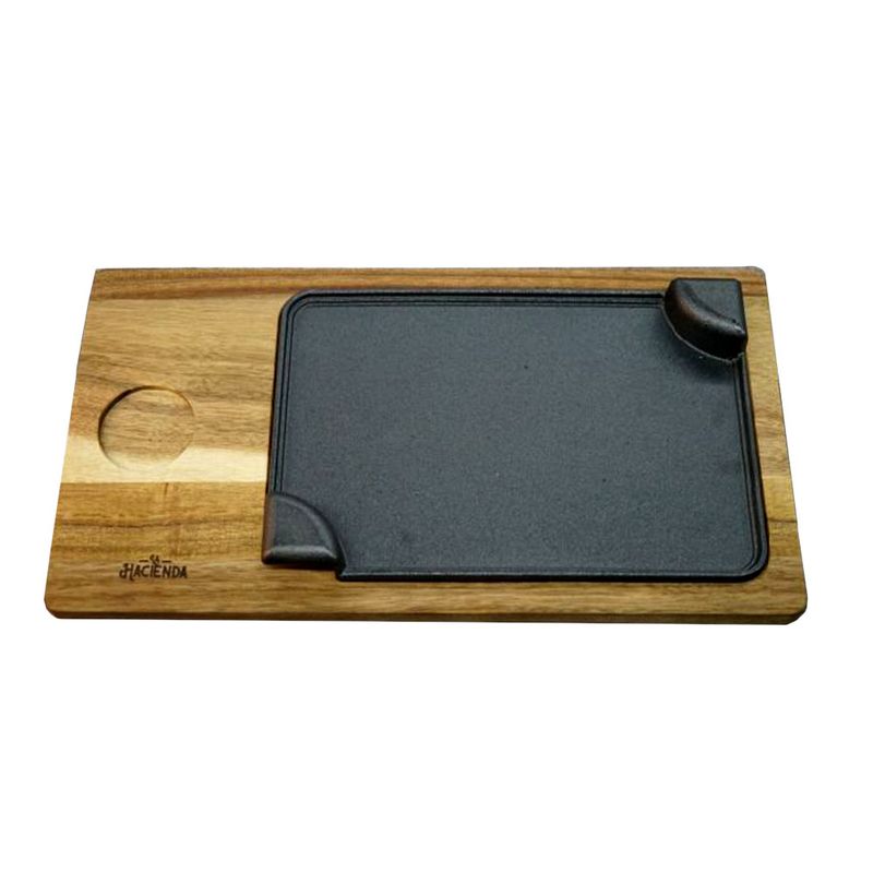 PLANCHA-CAST-IRON-CON-BASE-ACACIA-LA-HACIENDA-45-X-24-X-1-5-CM-Plancha-Cast-Iron-Con-Base-Acacia-La-Hacienda-45-X-24-X-1-5-Cm-1-973223