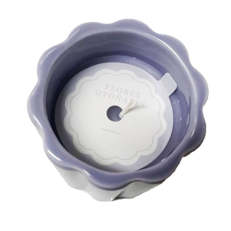 Vela-Decorativa-Lila-8-2x7-2-Cm-Krea-3-1022823